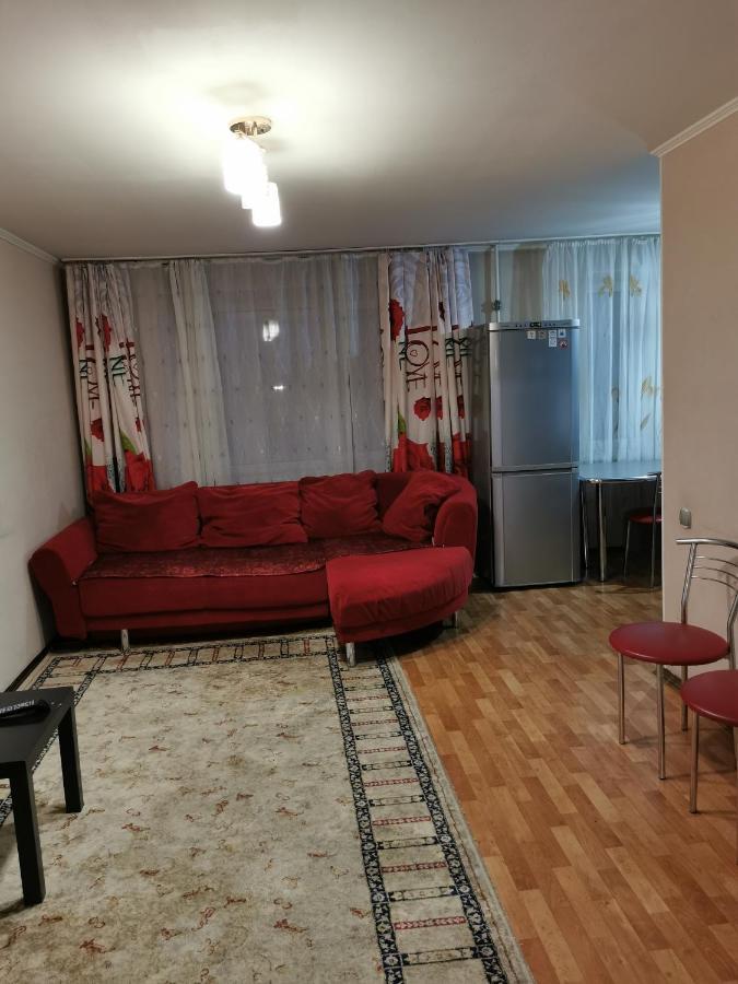 2 Комн Квартира В Центре По Пушкина Kostanái Exterior foto